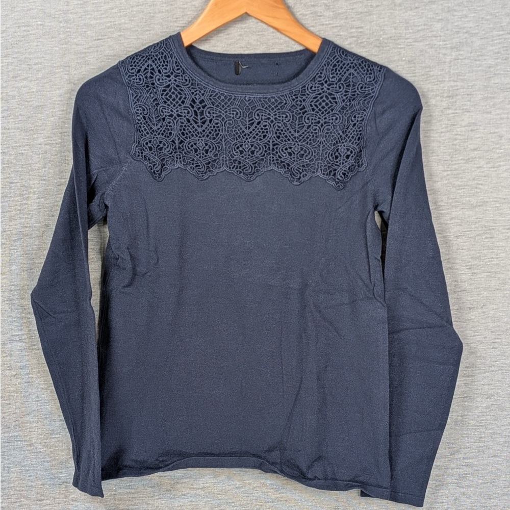Buffalo David Bitton Navy Long-Sleeve Lace Yoke Top - Picture 2 of 7